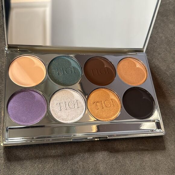 TIGI Professional Cosmetics High Density Eyeshadow Palette 8 Colors Mirror NEW - Picture 4 of 9